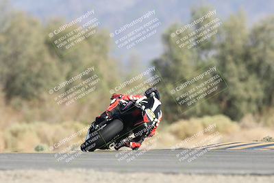 media/Oct-04-2025-CVMA (Sat) [[408bcdd6e4]]/Race 13-Amateur Supersport Open/